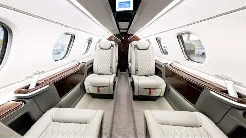 Phenom 300 interior cabin